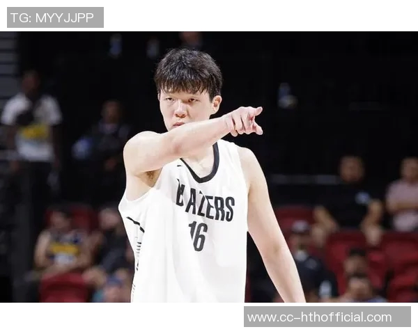 斯普利特点评杨瀚森防守失误克林根篮板护筐表现更佳